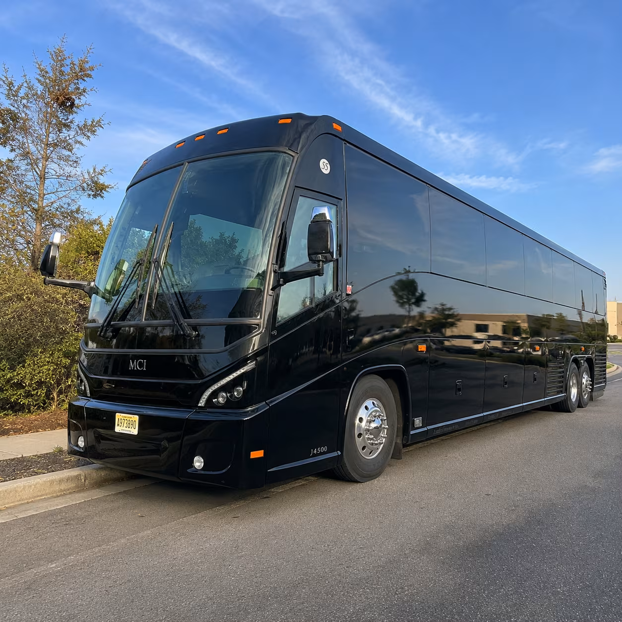 charter buses for savannah rapids and riverbanks zoo field trips